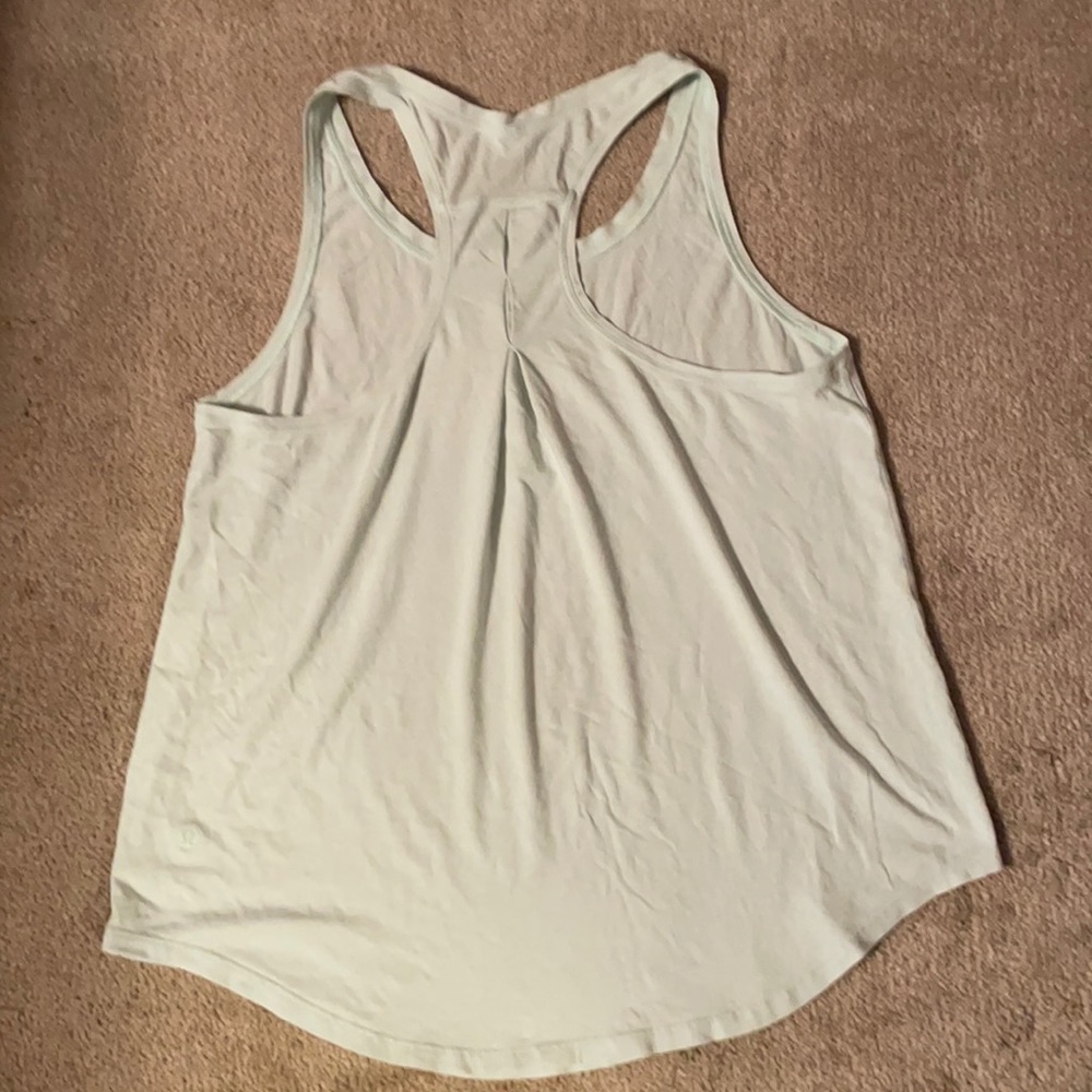 Lululemon flowy tank